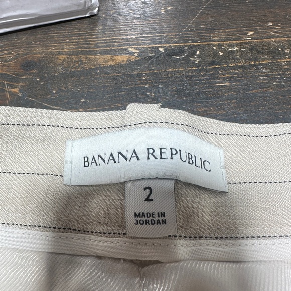 Banana Republic LINEN-BLEND HERRINGBONE PLEATED PANT Size 2 Cream and Navy - Picture 4 of 4
